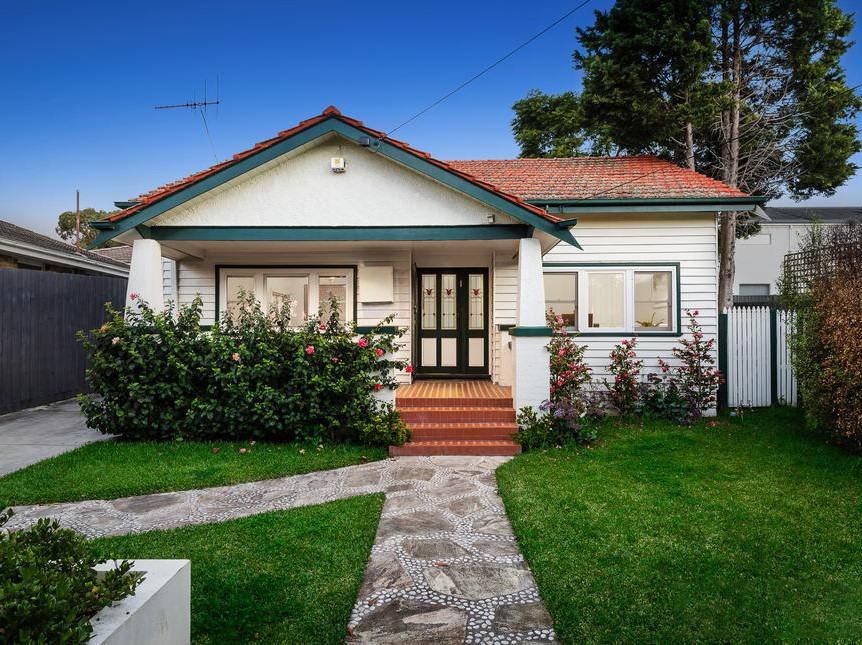 25 Gardenvale Avenue, Caufield South